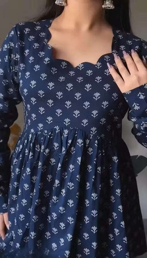 Navy Blue Floral Print Scalloped Neck Peplum Top