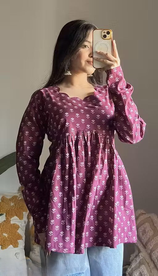 Printed short top Peplum Top