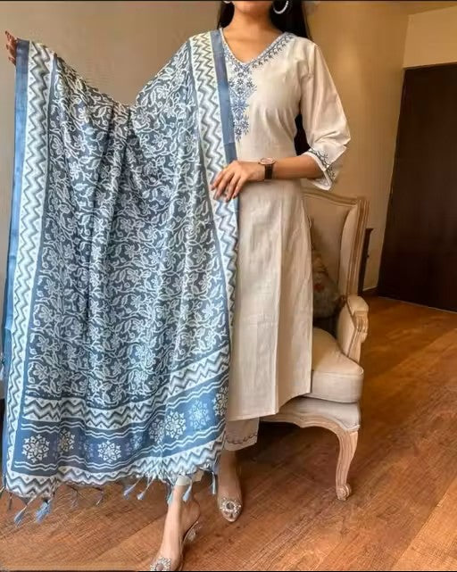 Womens Ethnic Embroidery Top Pant And Dupatta Set