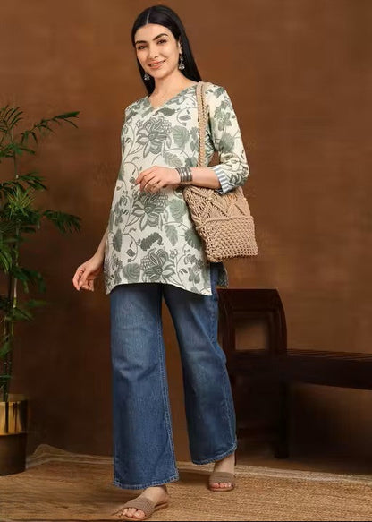 Women Floral Printed Rayon Straight Top