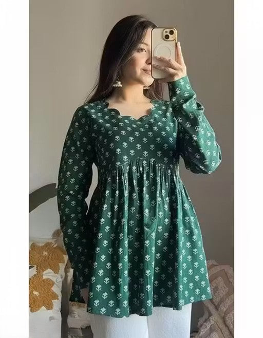 Scalloped Neck tunicDark Green Printed Babydoll Top