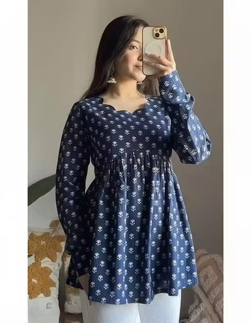 Navy Blue Floral Print Scalloped Neck Peplum Top