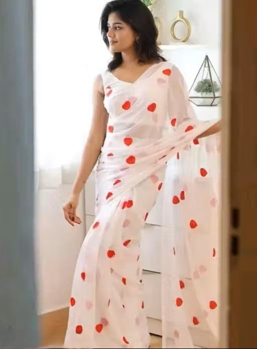 Ezquisite Georgette Embroidery Work Saree