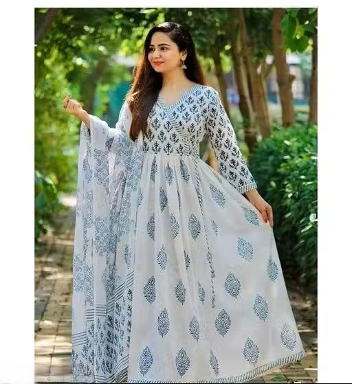 Anarakali kurti and dupatta pink