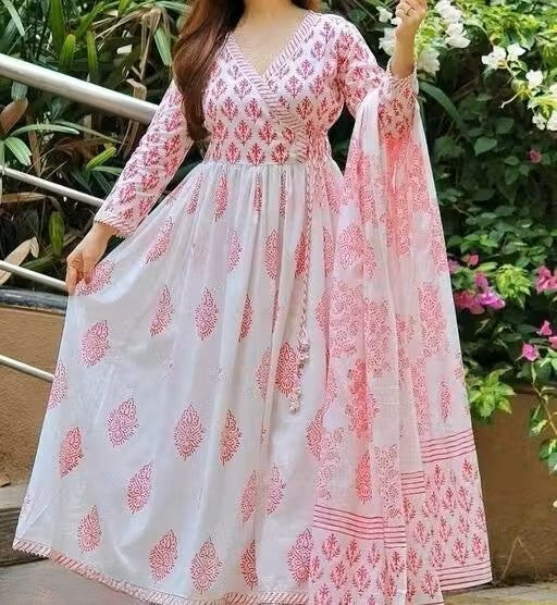 Anarakali kurti and dupatta pink
