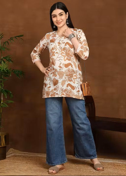Women Floral Printed Rayon Straight Top