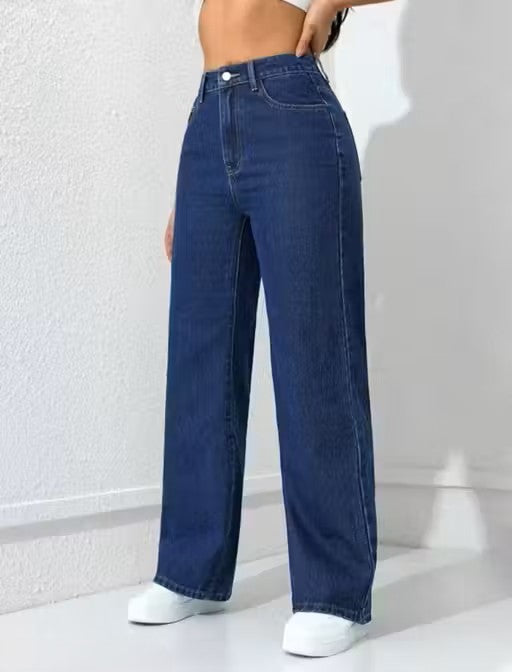 loose fit blue jeans