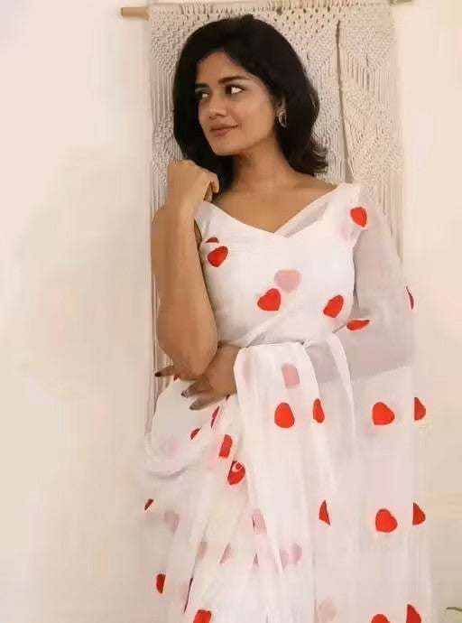 Ezquisite Georgette Embroidery Work Saree